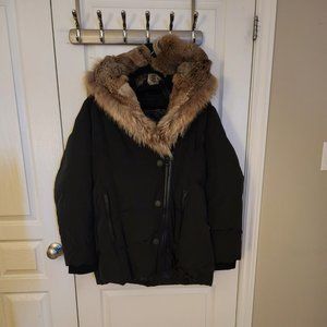 Women's Black Fur-Trimmed Jacket
